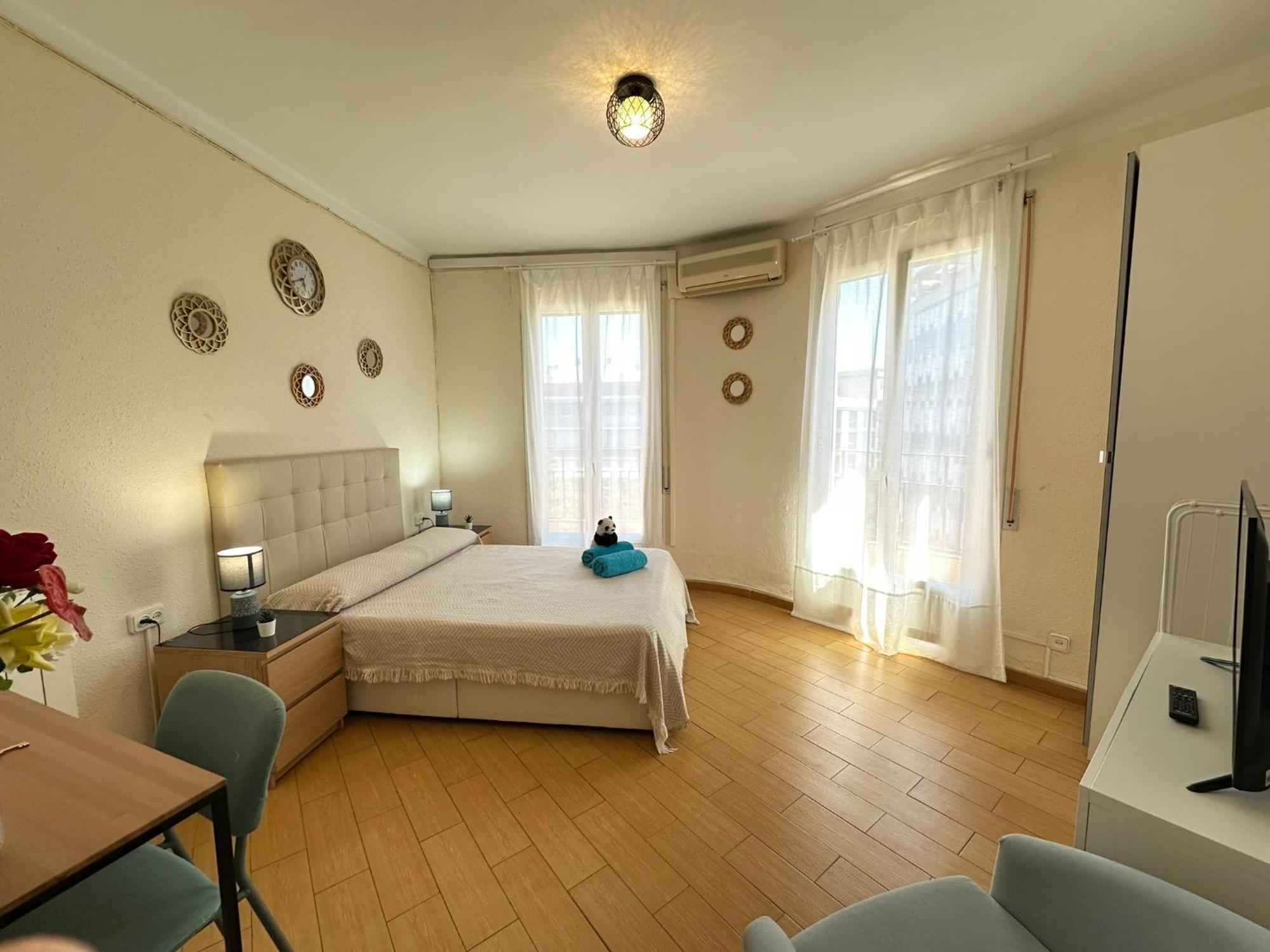 Alojamiento Nuevo Valenci Barcelona Exterior foto